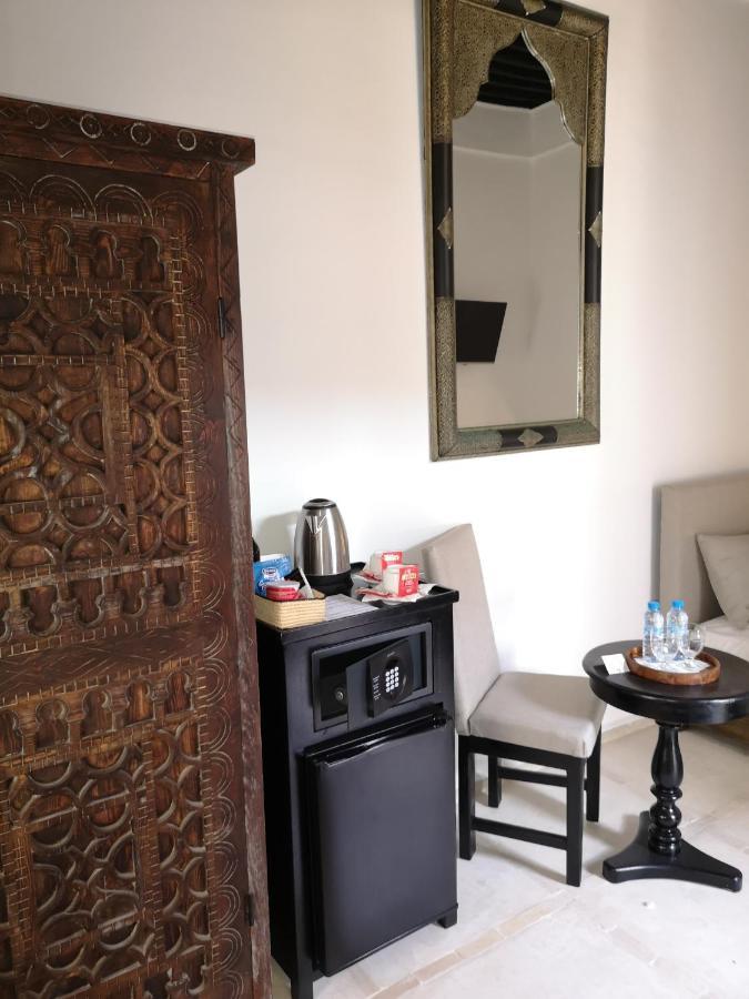 Riad De Charme L'Oasis D'Essaouira - Chambre Luxe ภายนอก รูปภาพ